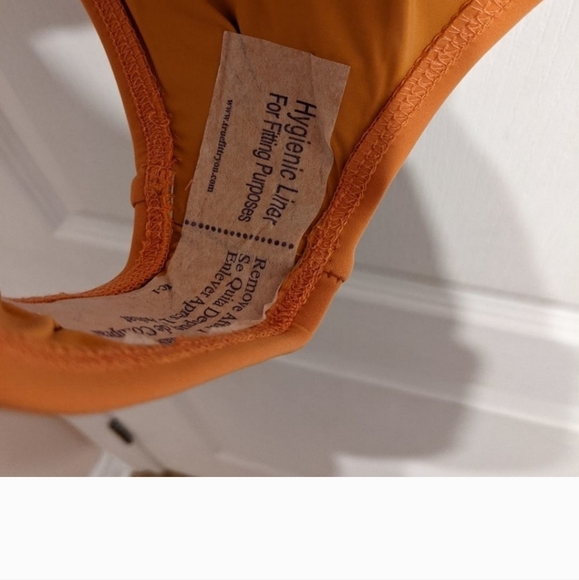 Nwt DIPPIN' DAISY'S scuba open back one piece swimwear orange size L - Picture 5 of 6